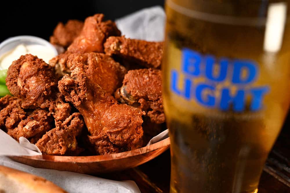 crispy chicken wings, pizza shoppe, east longmeadow, beer